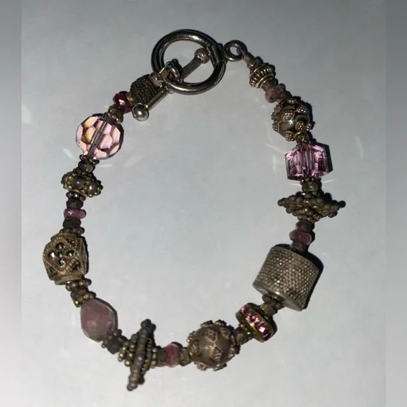 Vintage Silver and Pink Beaded Bracelet with Toggle Clasp - Picture 7 of 9